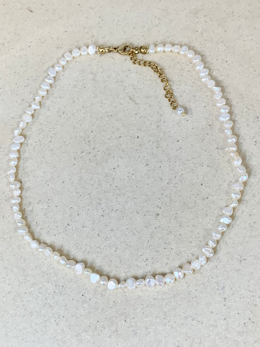 Mikala Pearl Choker