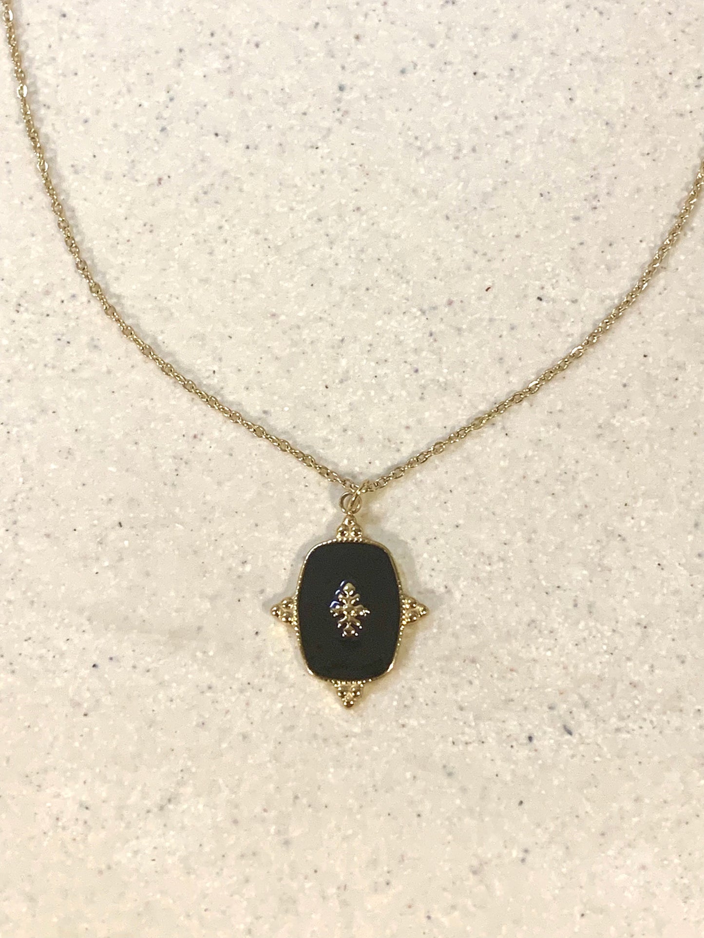 Ellie Necklace - Black