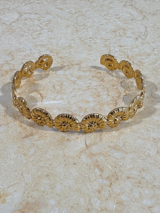 Conch Shell Cuff