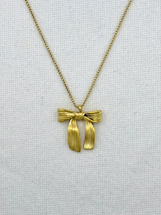 Bow Necklace