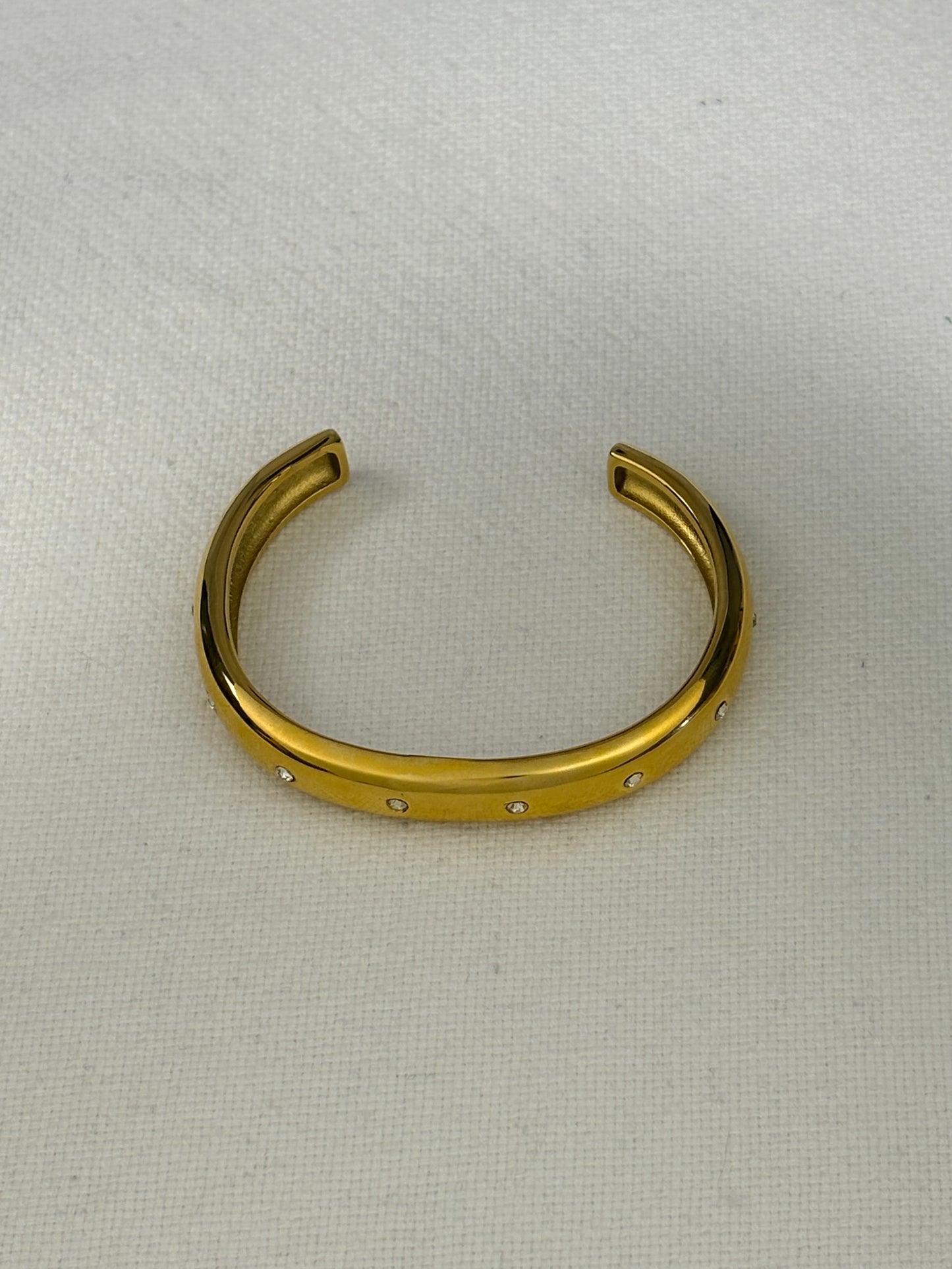 Amy Gold Cuff Bangle